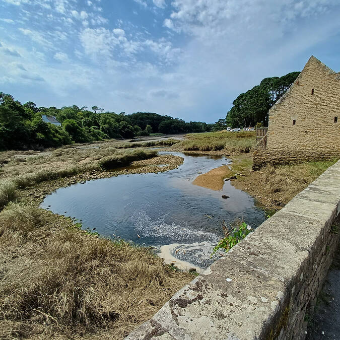 Bas de ville de Pont-Croix © Dimitri Poixe