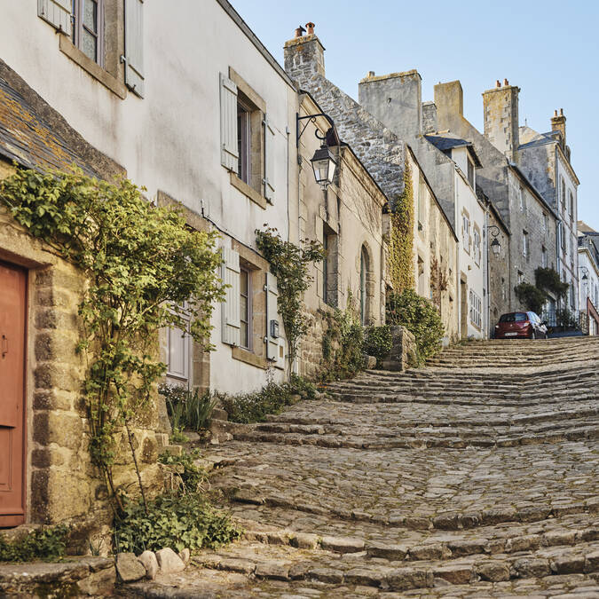 Grand Rue Chère Pont-Croix © Lamoureux Alexandre