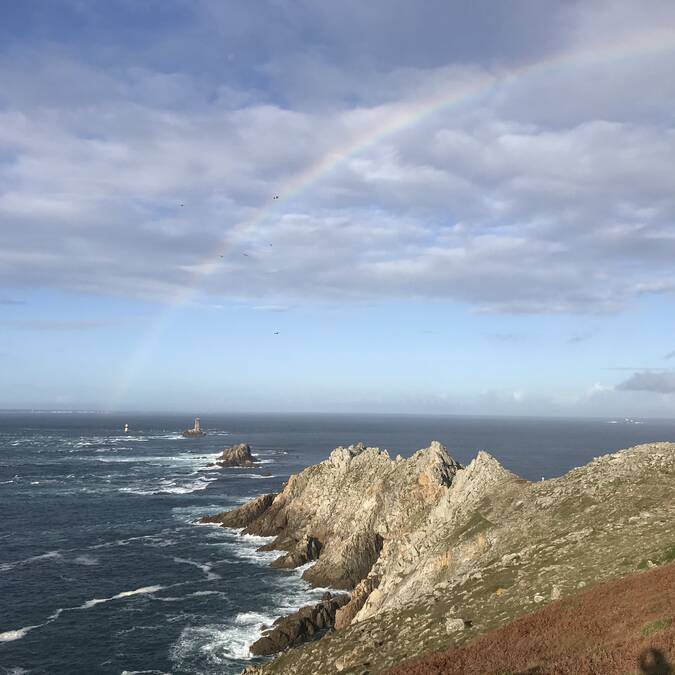 Arc en ciel à la Pointe du Raz © Laura Manuel